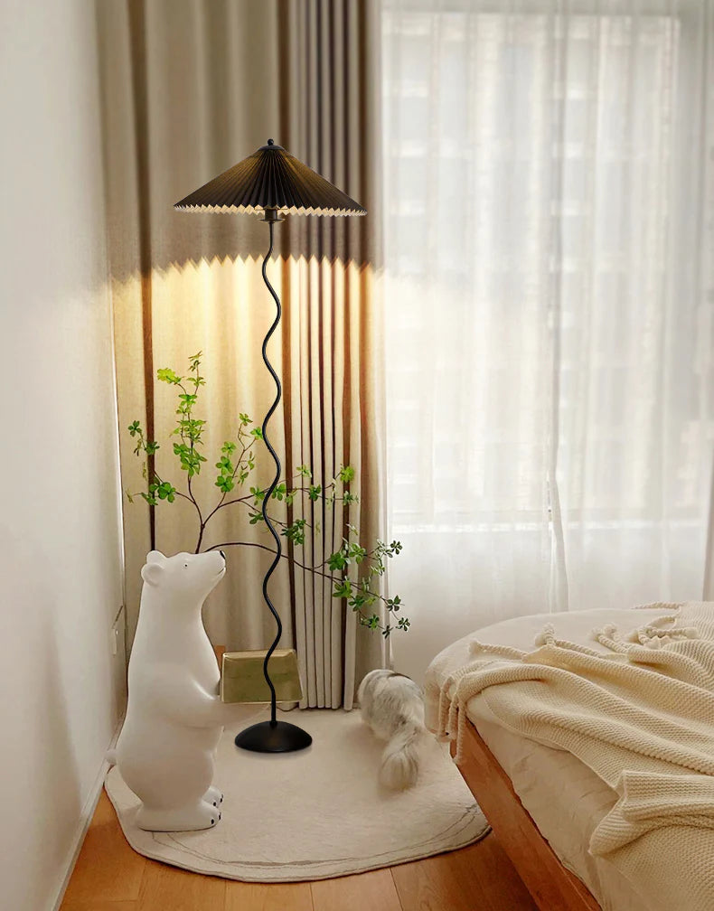 Squiggle Floor Lamp - Yiarolight
