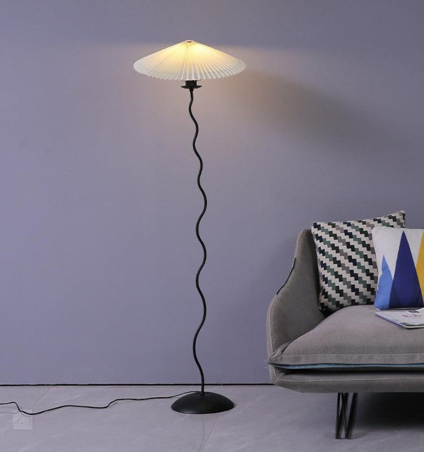 Squiggle Floor Lamp - Yiarolight