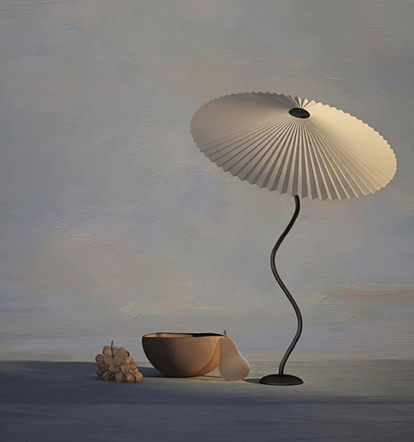Squiggle Table Lamp - Yiarolight