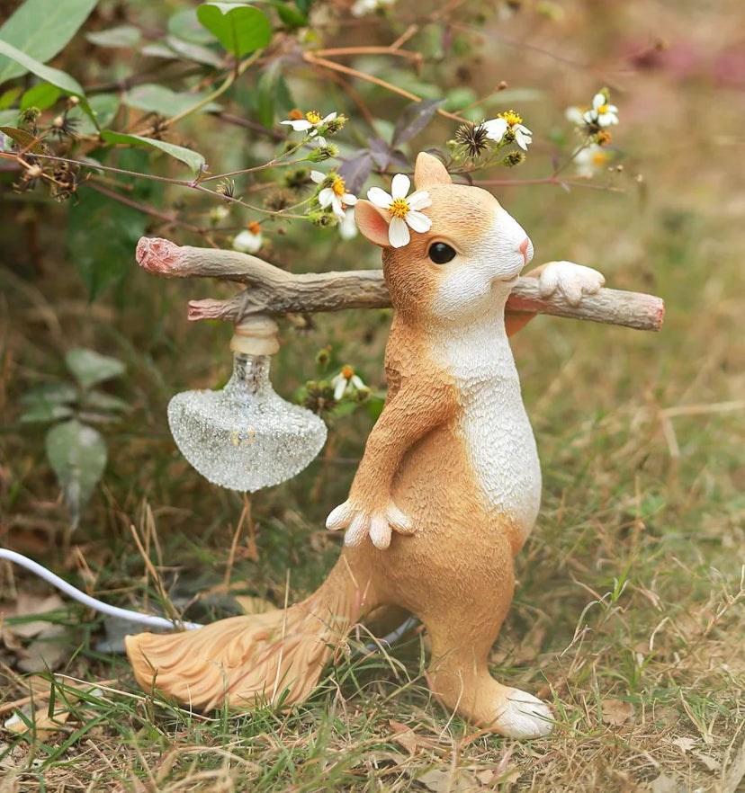 Squirrel Table Lamp - Yiarolight
