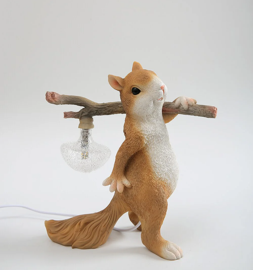 Squirrel Table Lamp - Yiarolight