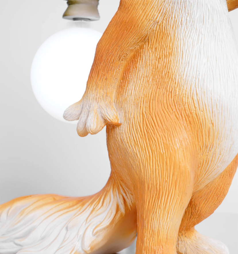 Squirrel Table Lamp - Yiarolight