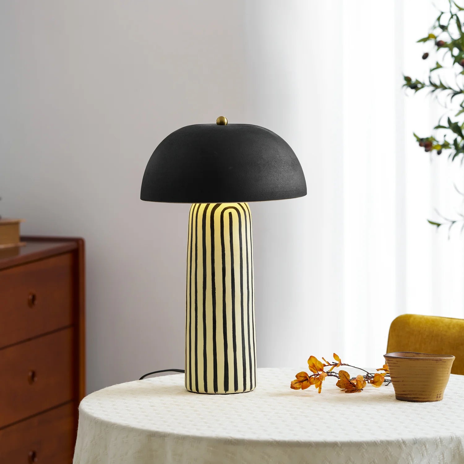 Stria Table Lamp - Yiarolight