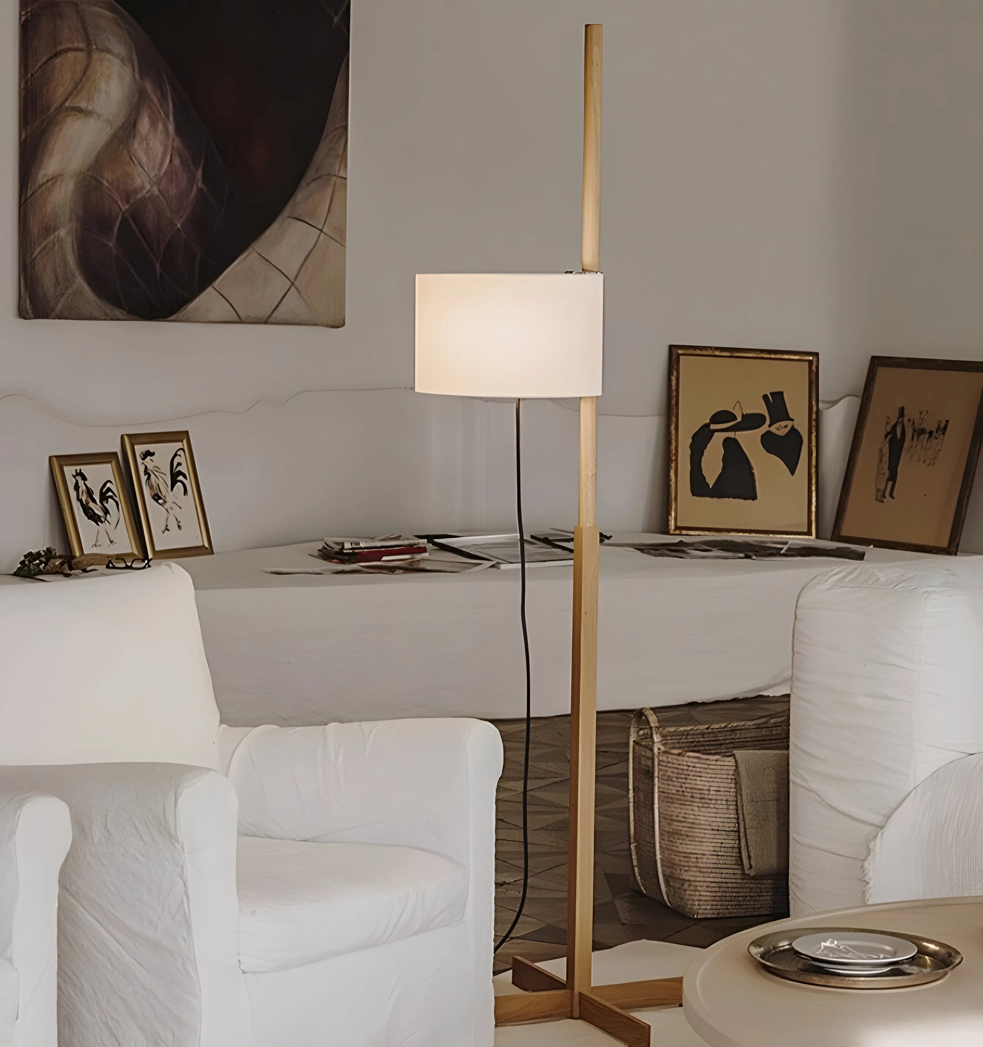 Svelte Silhouette Floor Lamp - Yiarolight