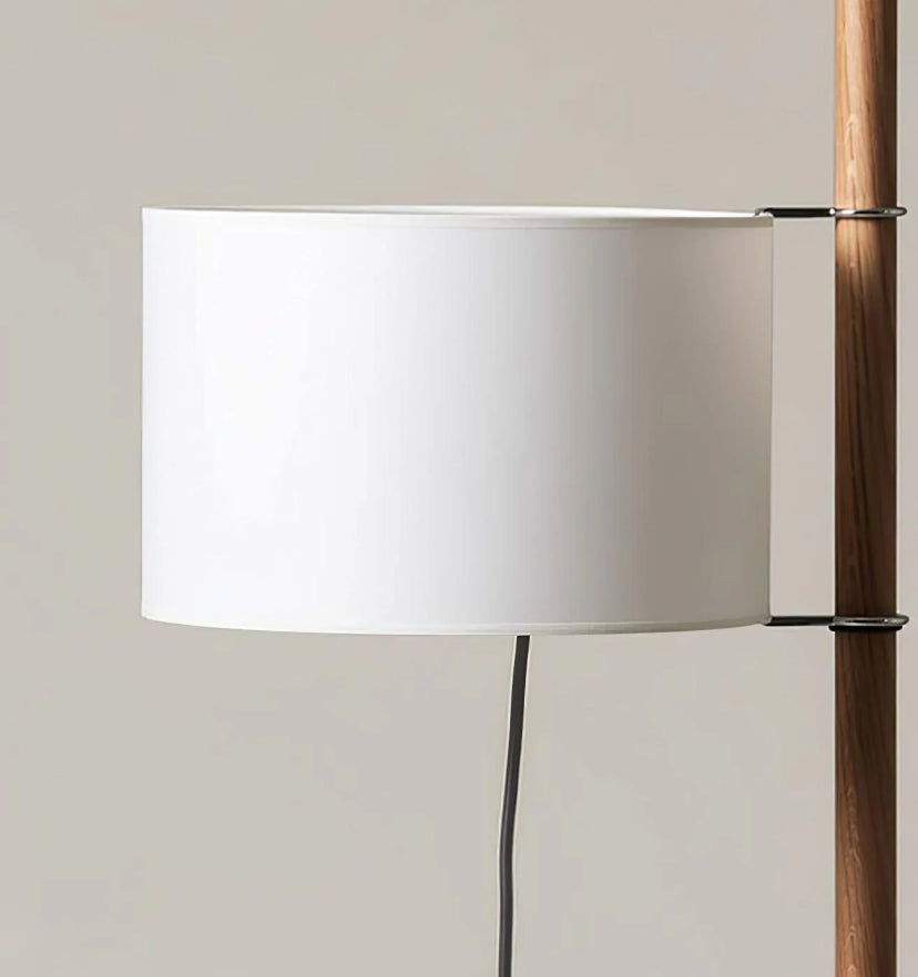 Svelte Silhouette Floor Lamp - Yiarolight