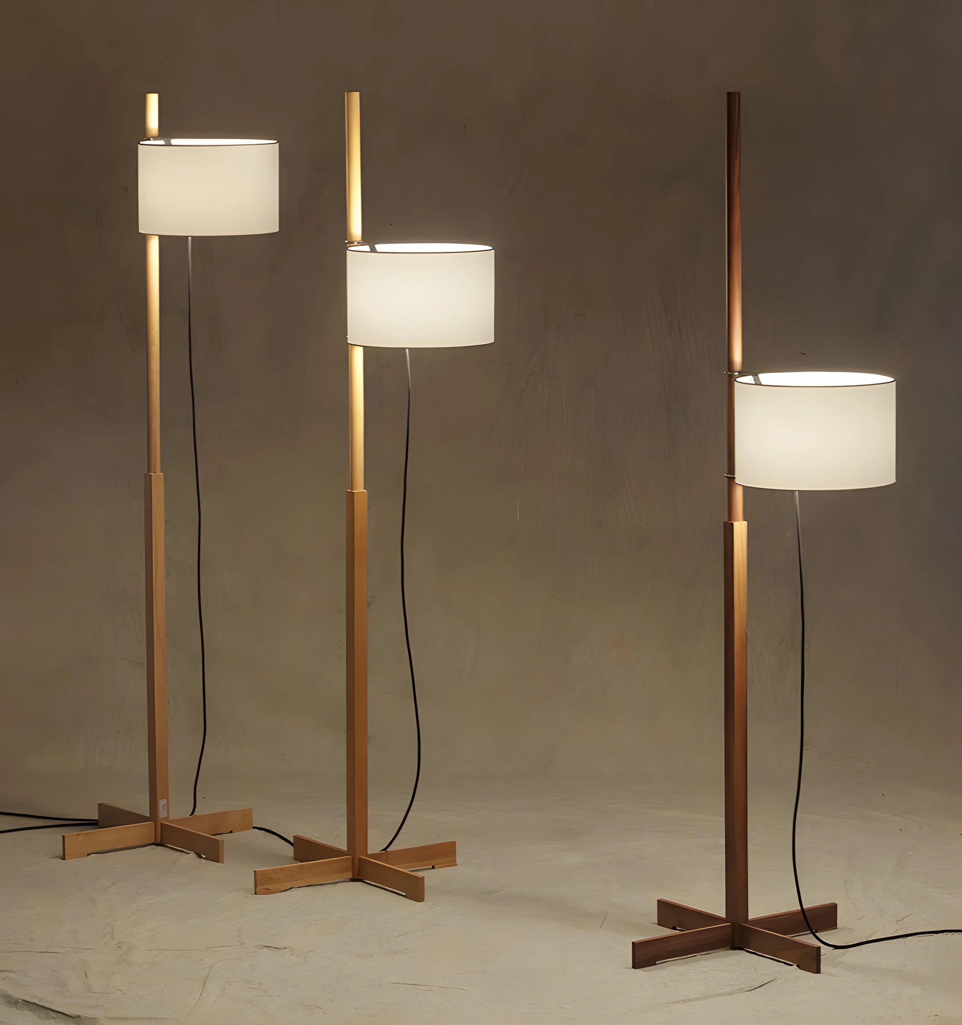 Svelte Silhouette Floor Lamp - Yiarolight