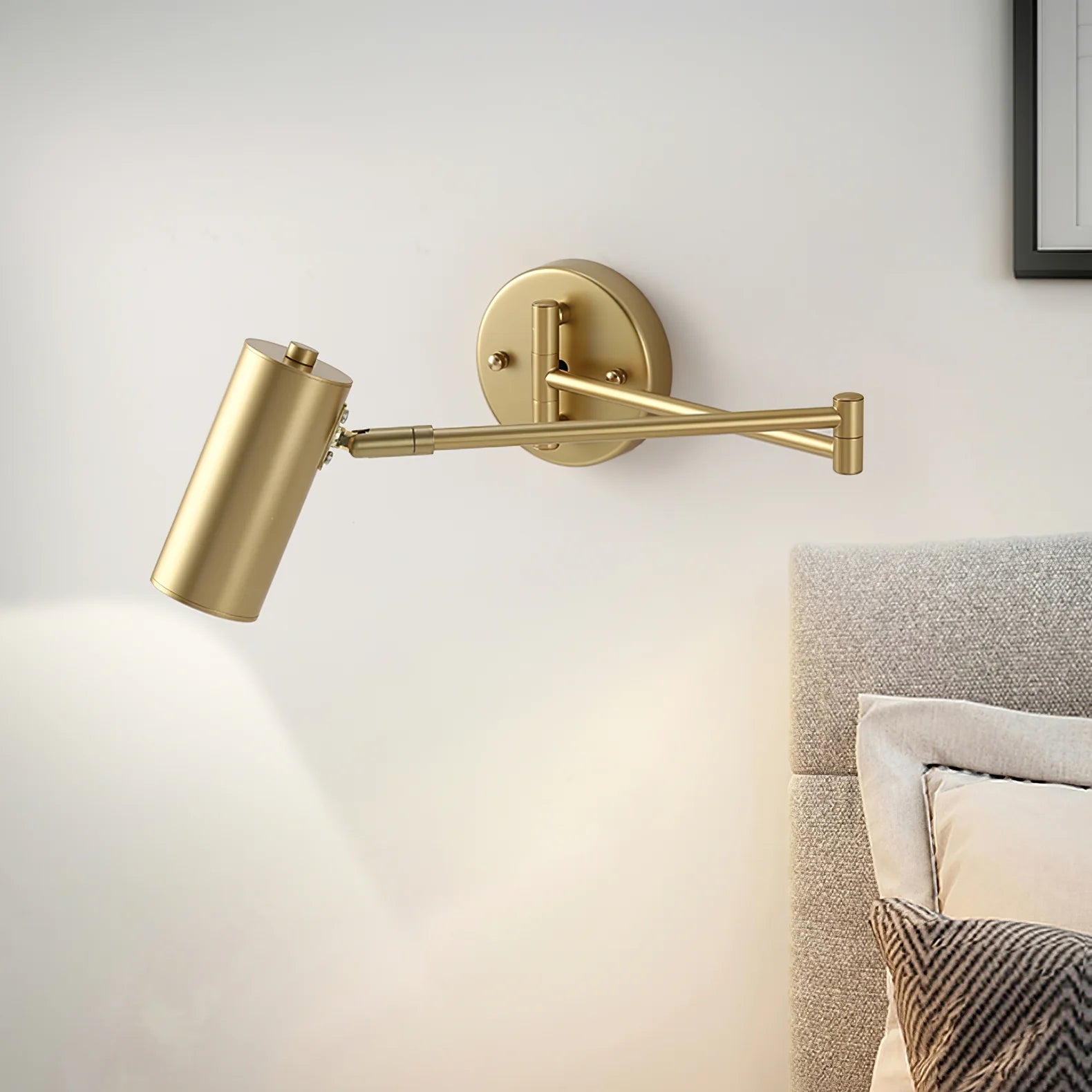 Swing Arm Wall Sconce - Yiarolight
