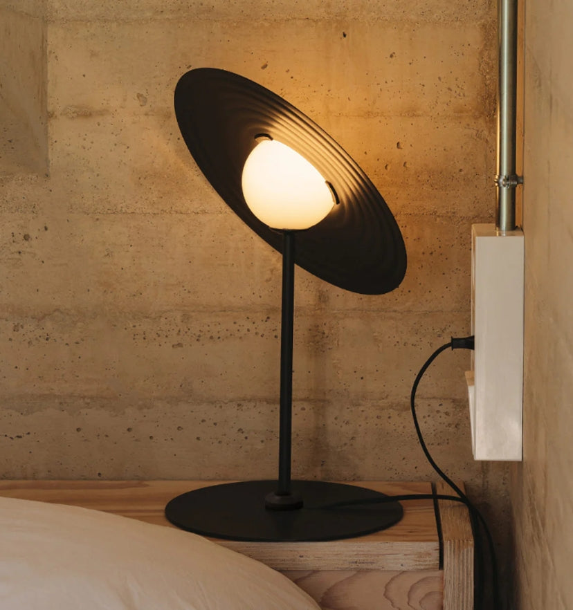 Symphony 6946 Table Lamp - Yiarolight