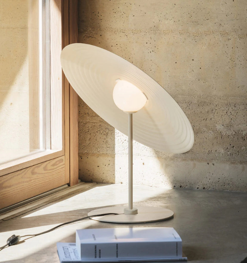 Symphony 6946 Table Lamp - Yiarolight