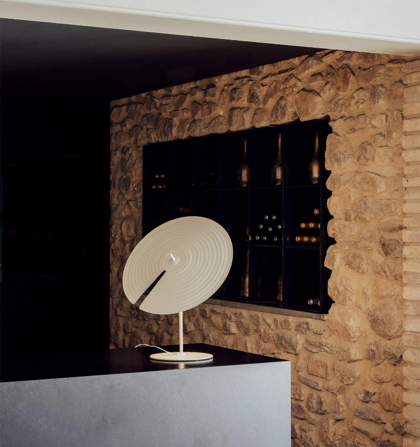 Symphony 6946 Table Lamp - Yiarolight