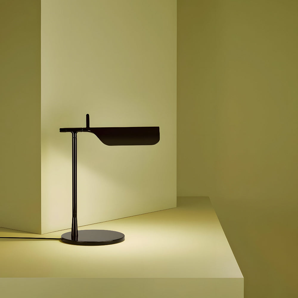 Pivot Ease Table Lamp - Yiarolight