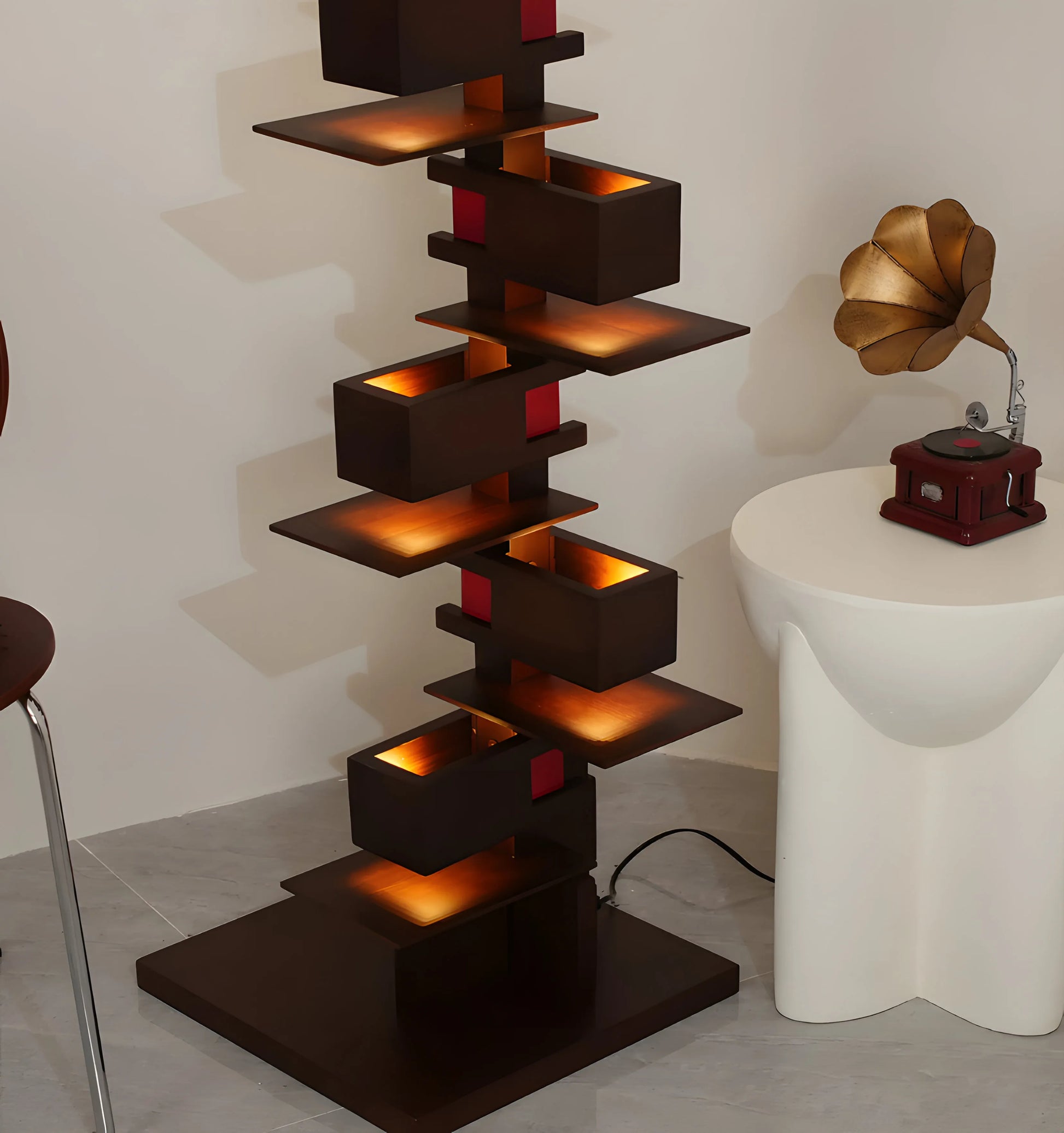 Taliesin Floor Lamp - Yiarolight