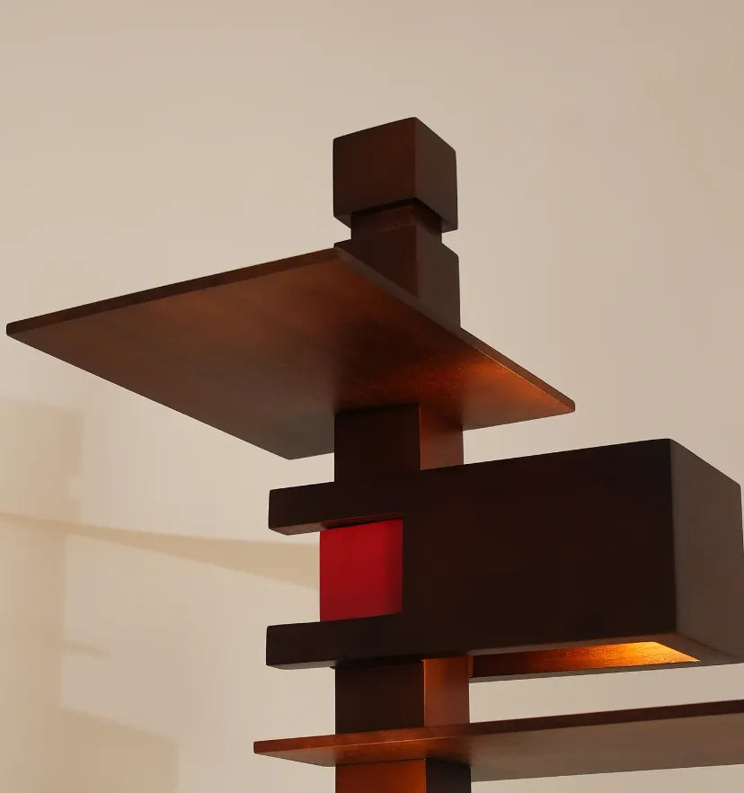 Taliesin Floor Lamp - Yiarolight