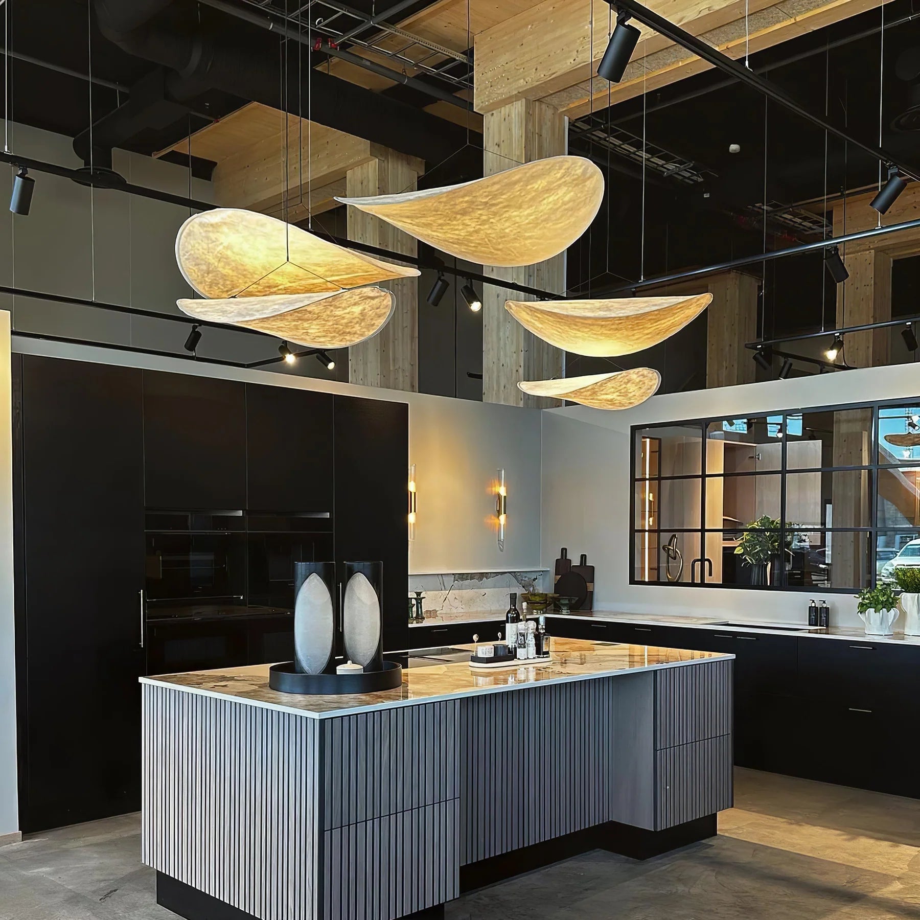 Tense Pendant Light - Yiarolight