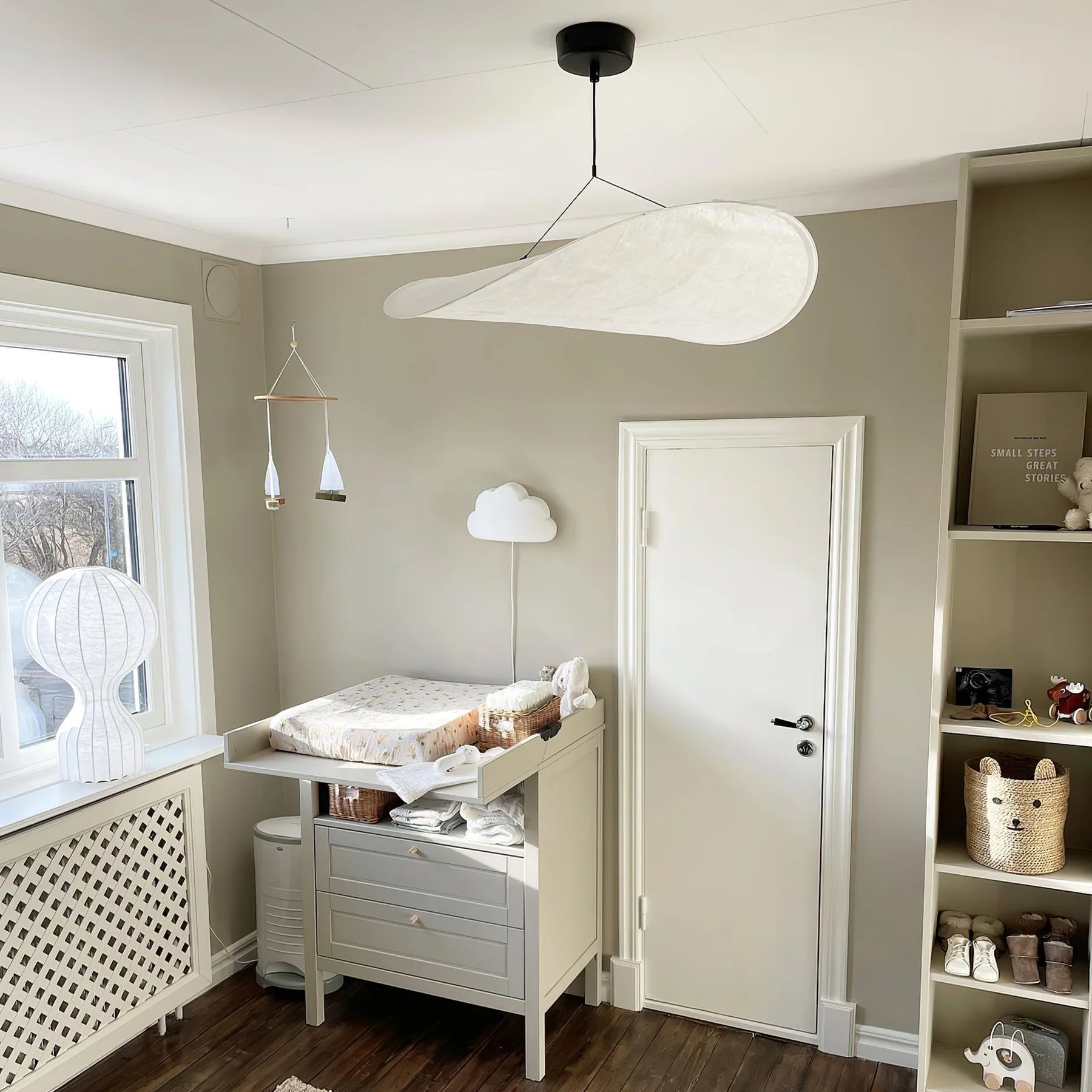 Tense Tyvek Pendant Lamp - Yiarolight