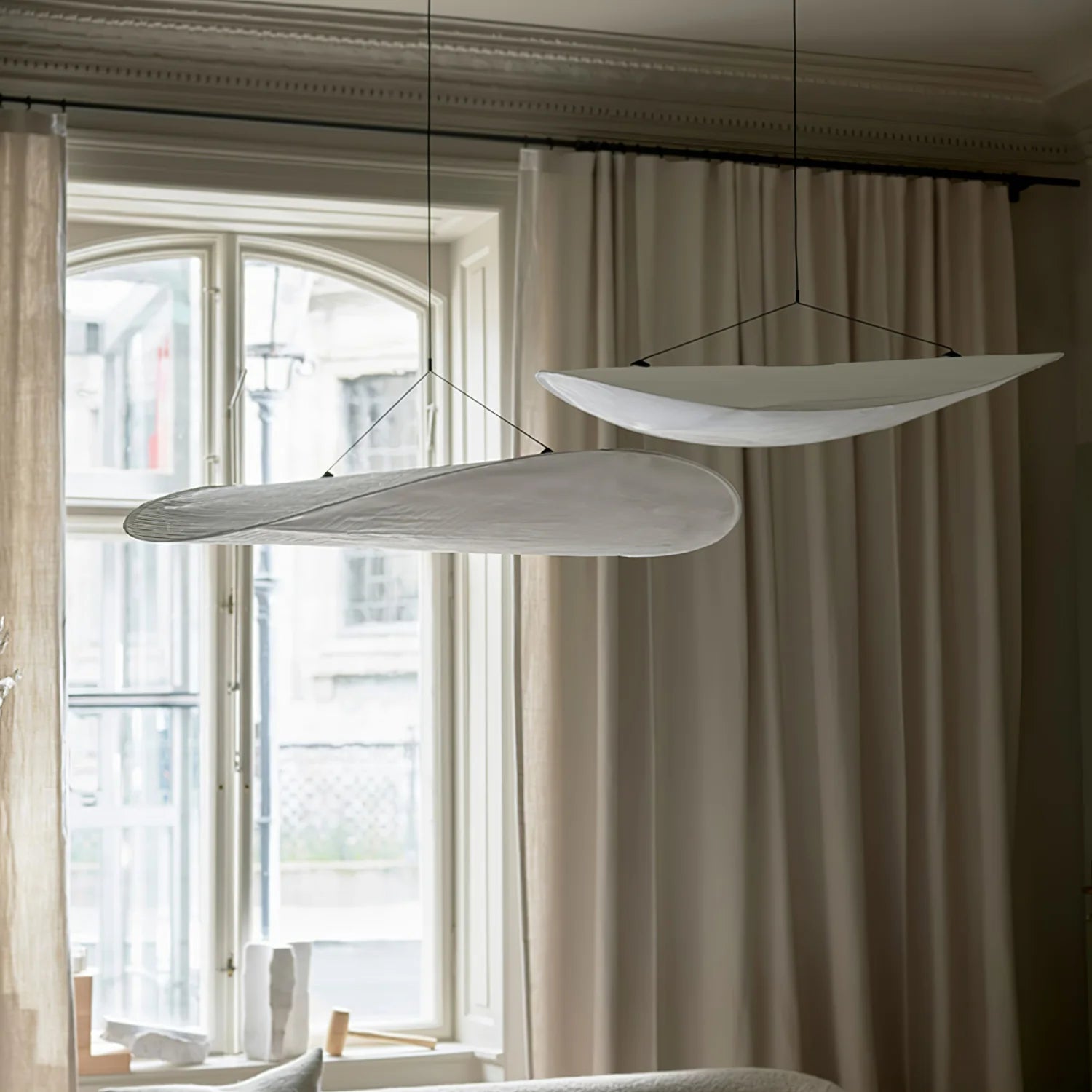 Tense Tyvek Pendant Lamp - Yiarolight