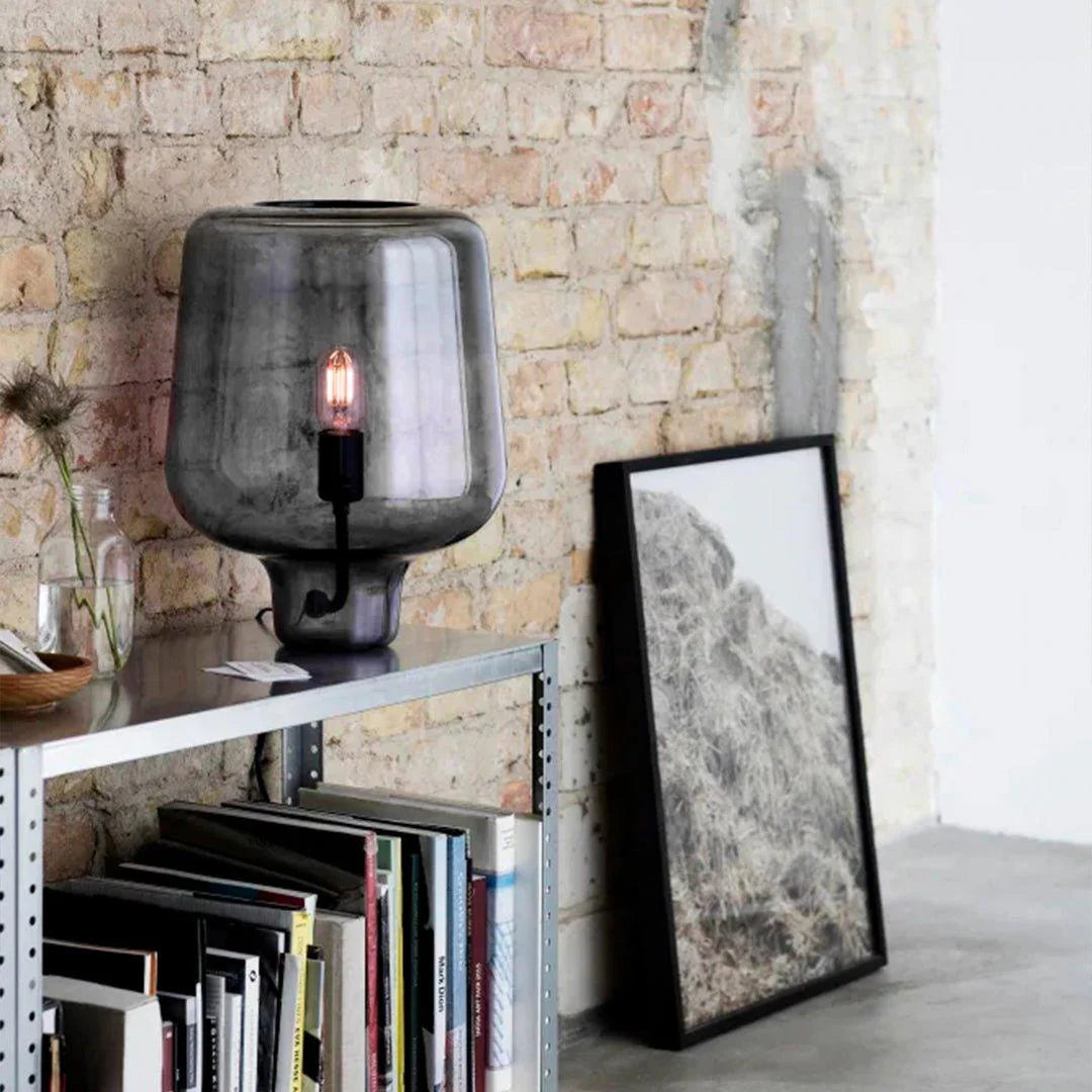 Teutonic Glass Table Lamp - Yiarolight