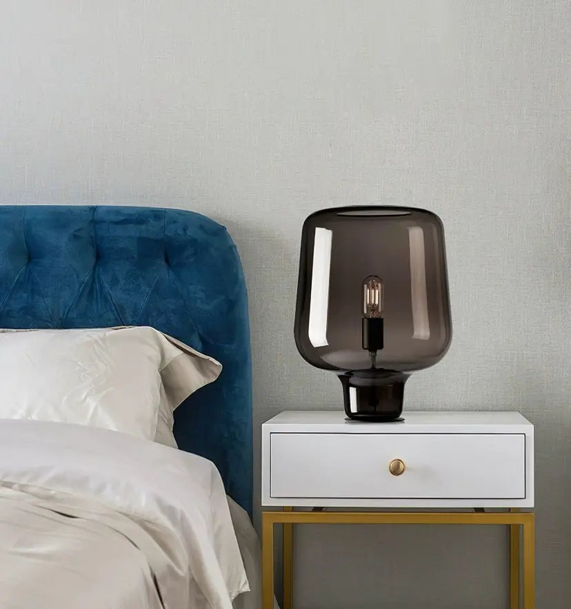 Teutonic Glass Table Lamp - Yiarolight