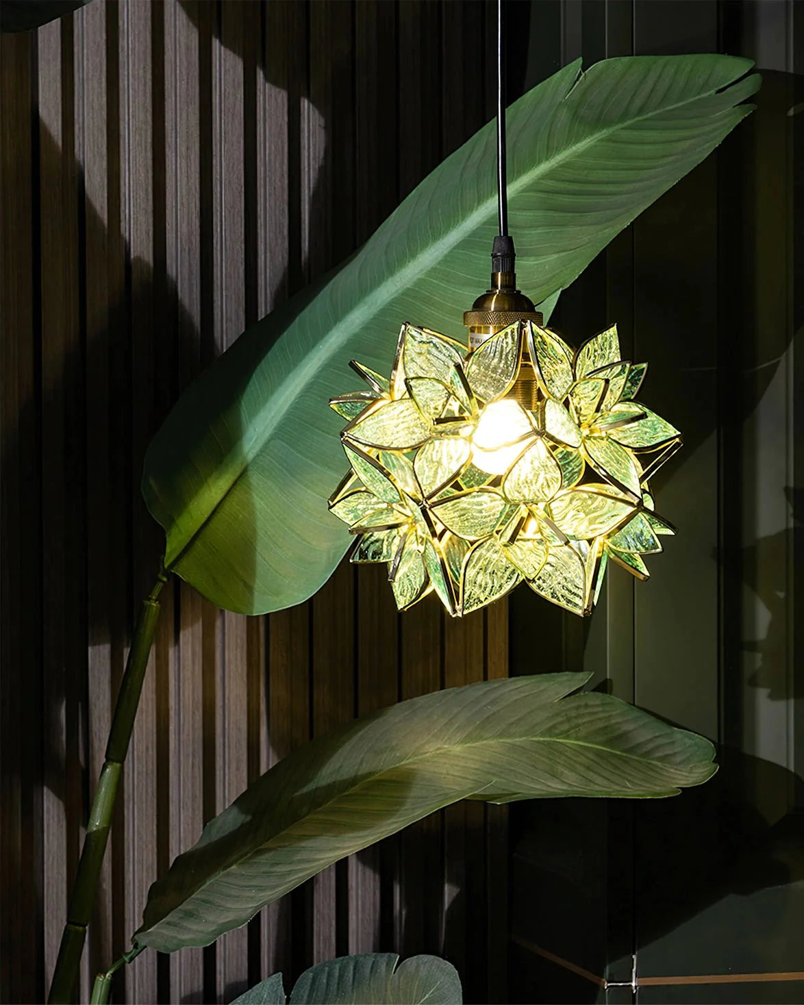 Tiffany Flower Pendant Light - Yiarolight