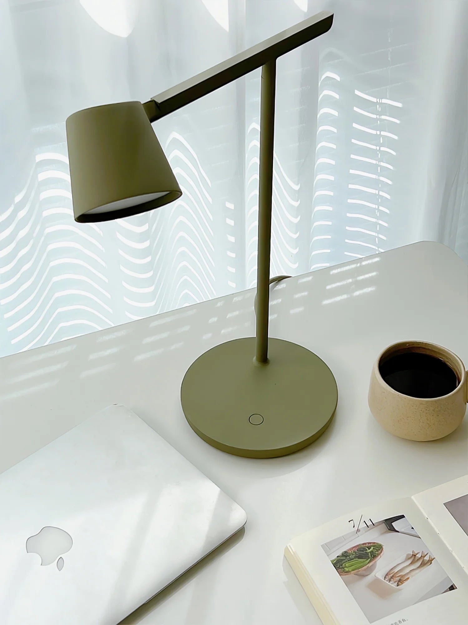 Core Table Lamp - Yiarolight