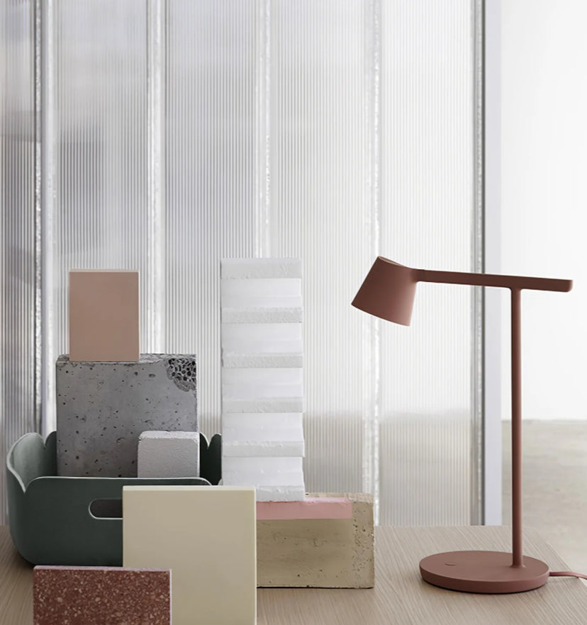 Core Table Lamp - Yiarolight
