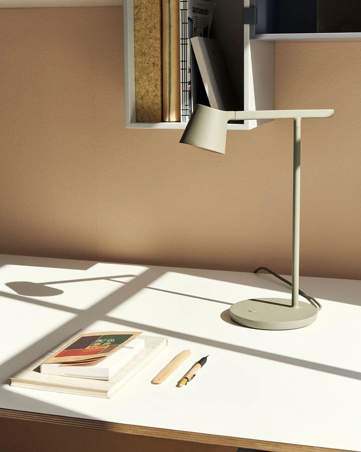 Core Table Lamp - Yiarolight