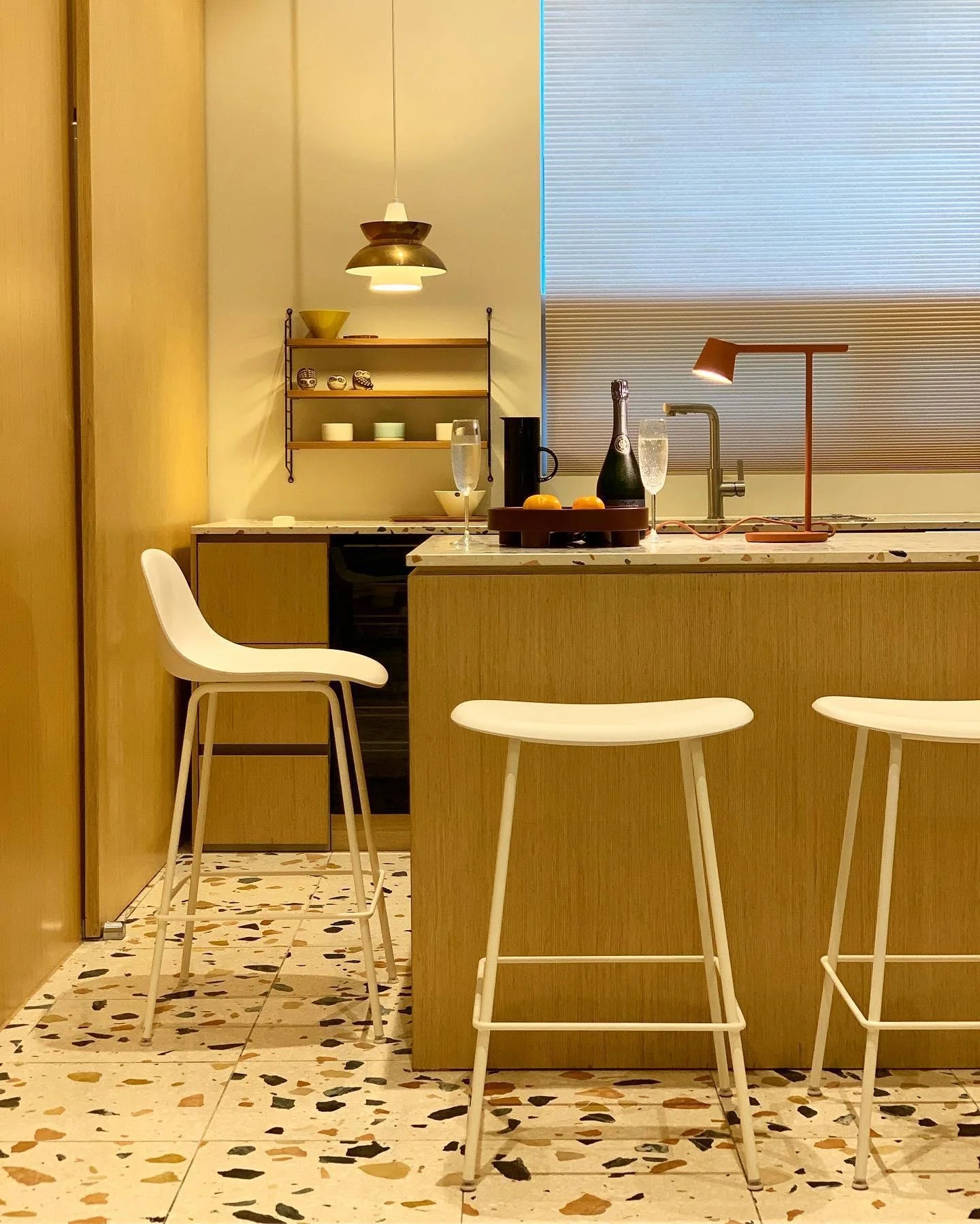 Core Table Lamp - Yiarolight