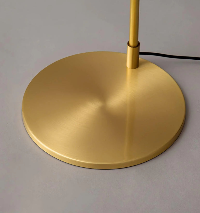 Tom LED Floor Lamp - Yiarolight