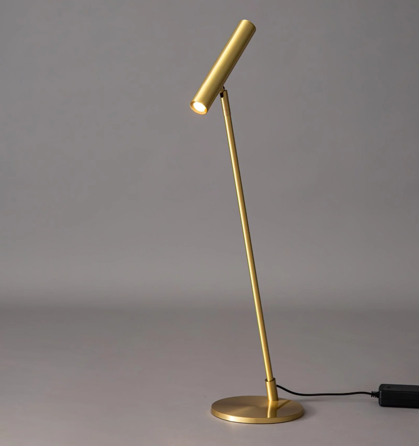 Tom LED Table Lamp - Yiarolight