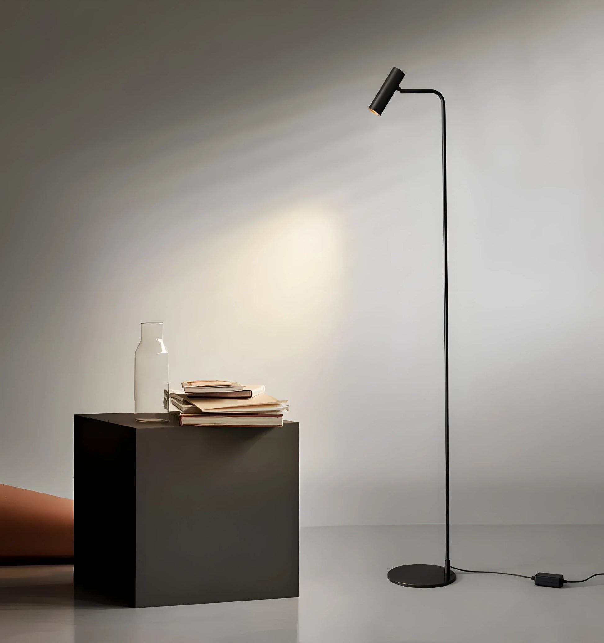 Torris Floor Lamp - Yiarolight