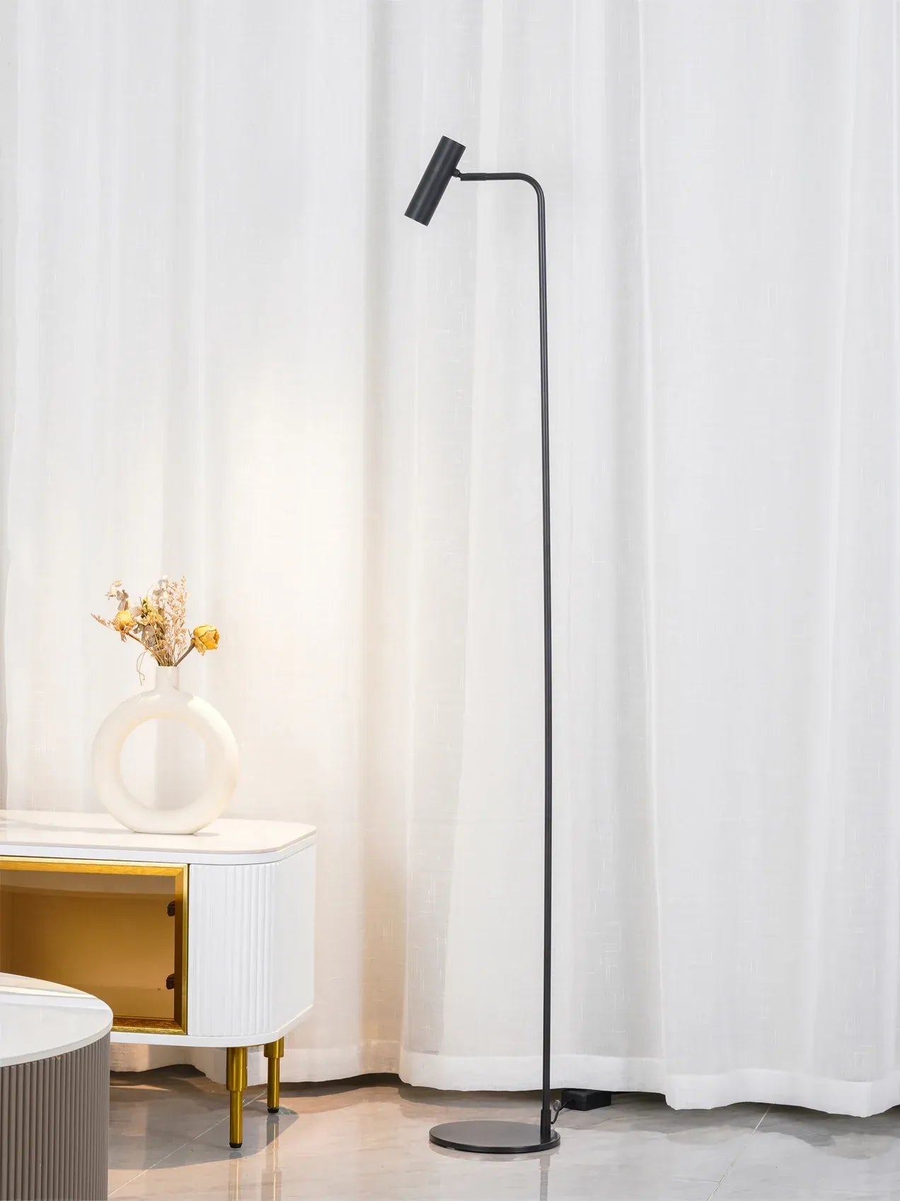 Torris Floor Lamp - Yiarolight