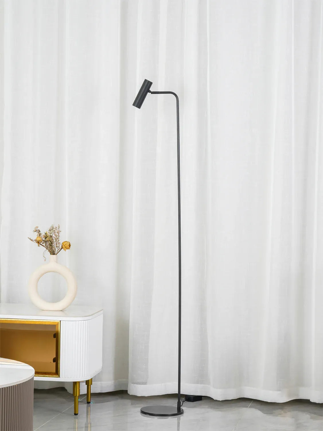 Torris Floor Lamp - Yiarolight