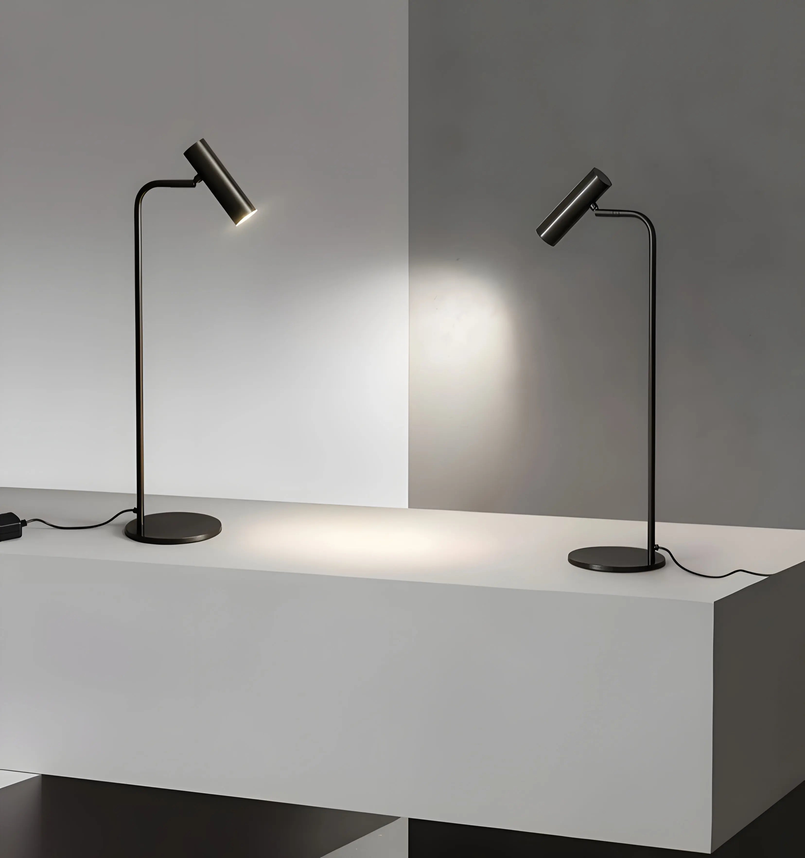 Torris Table Lamp - Yiarolight