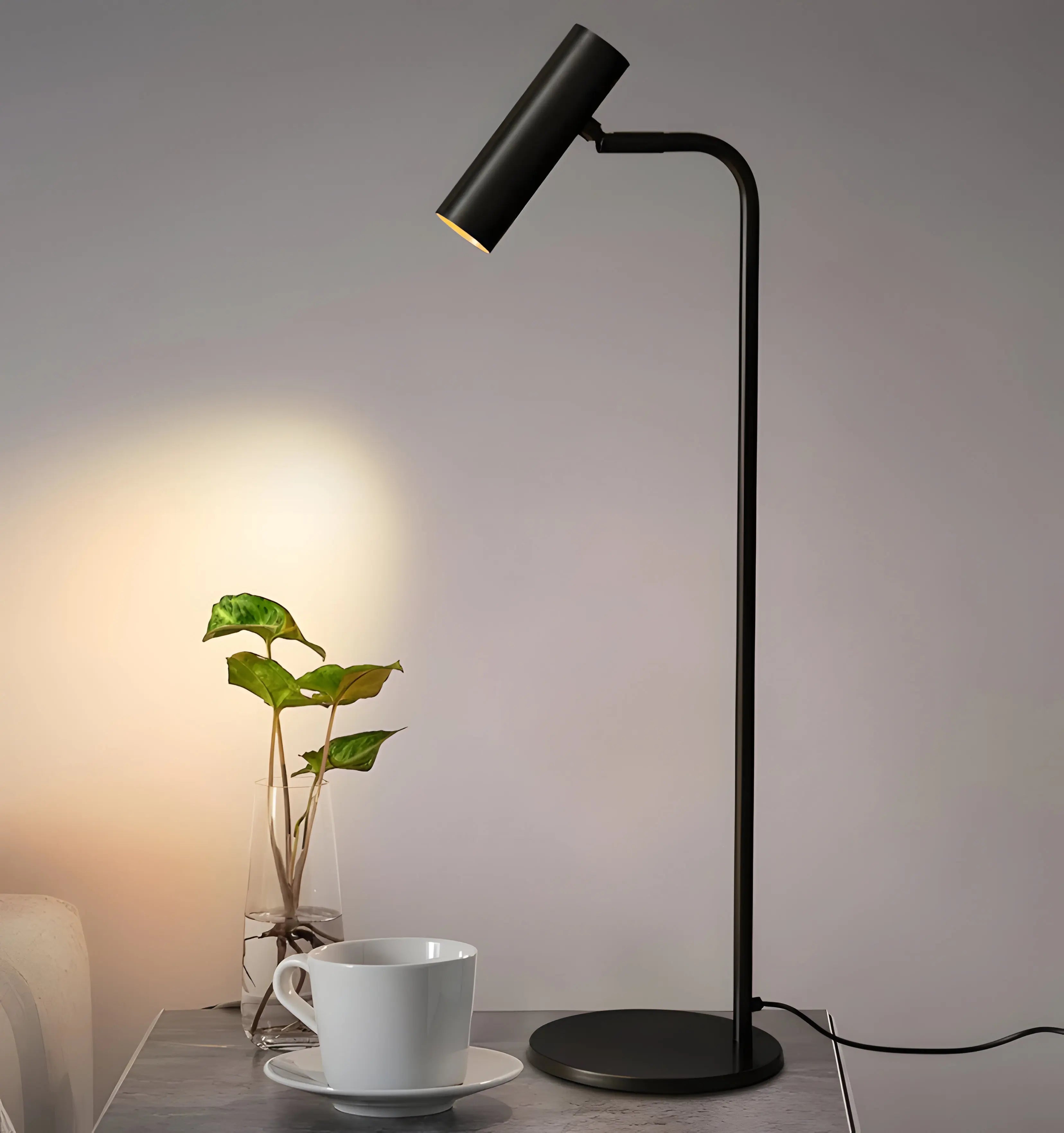 Torris Table Lamp - Yiarolight