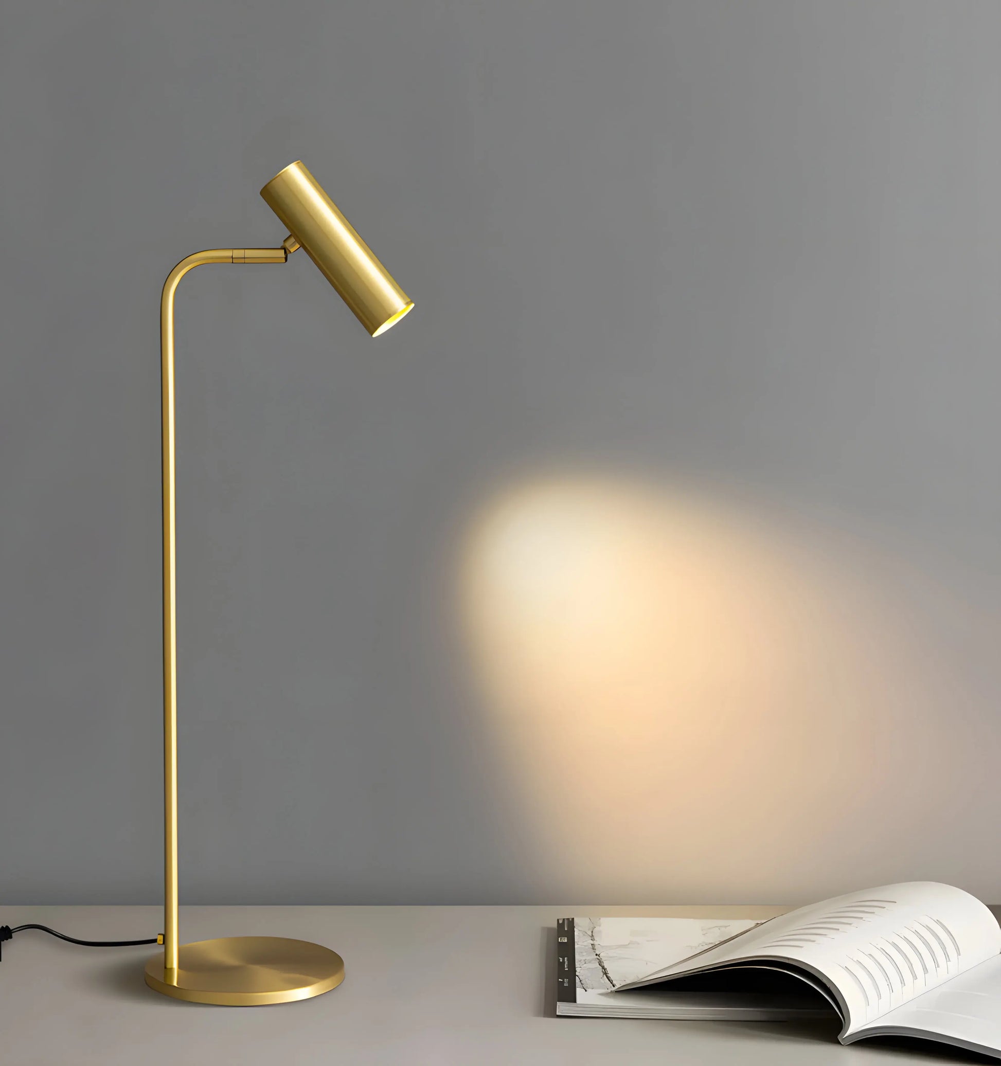 Torris Table Lamp - Yiarolight