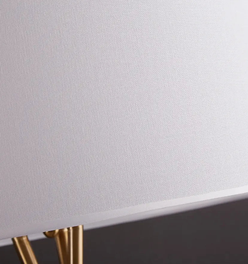 Tripod Grace Floor Lamp - Yiarolight