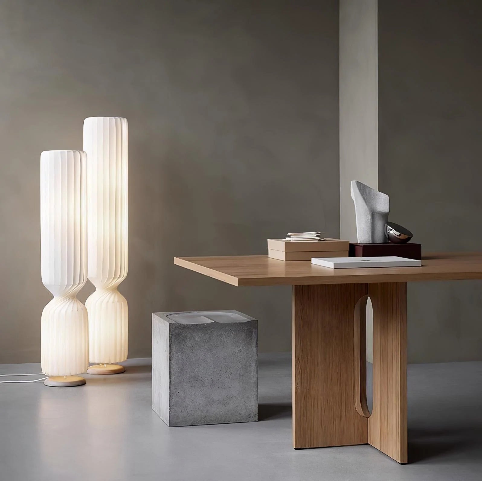 Twist Floor Lamp - Yiarolight