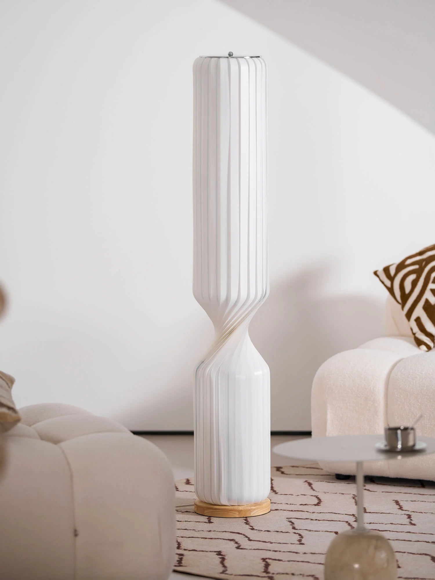 Twist Floor Lamp - Yiarolight