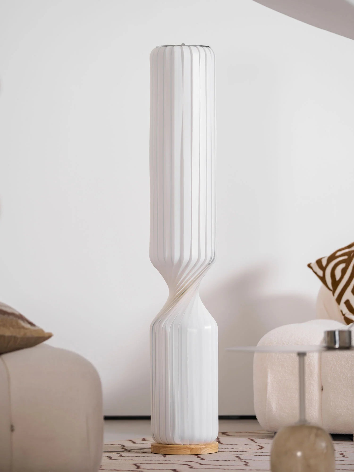 Twist Floor Lamp - Yiarolight