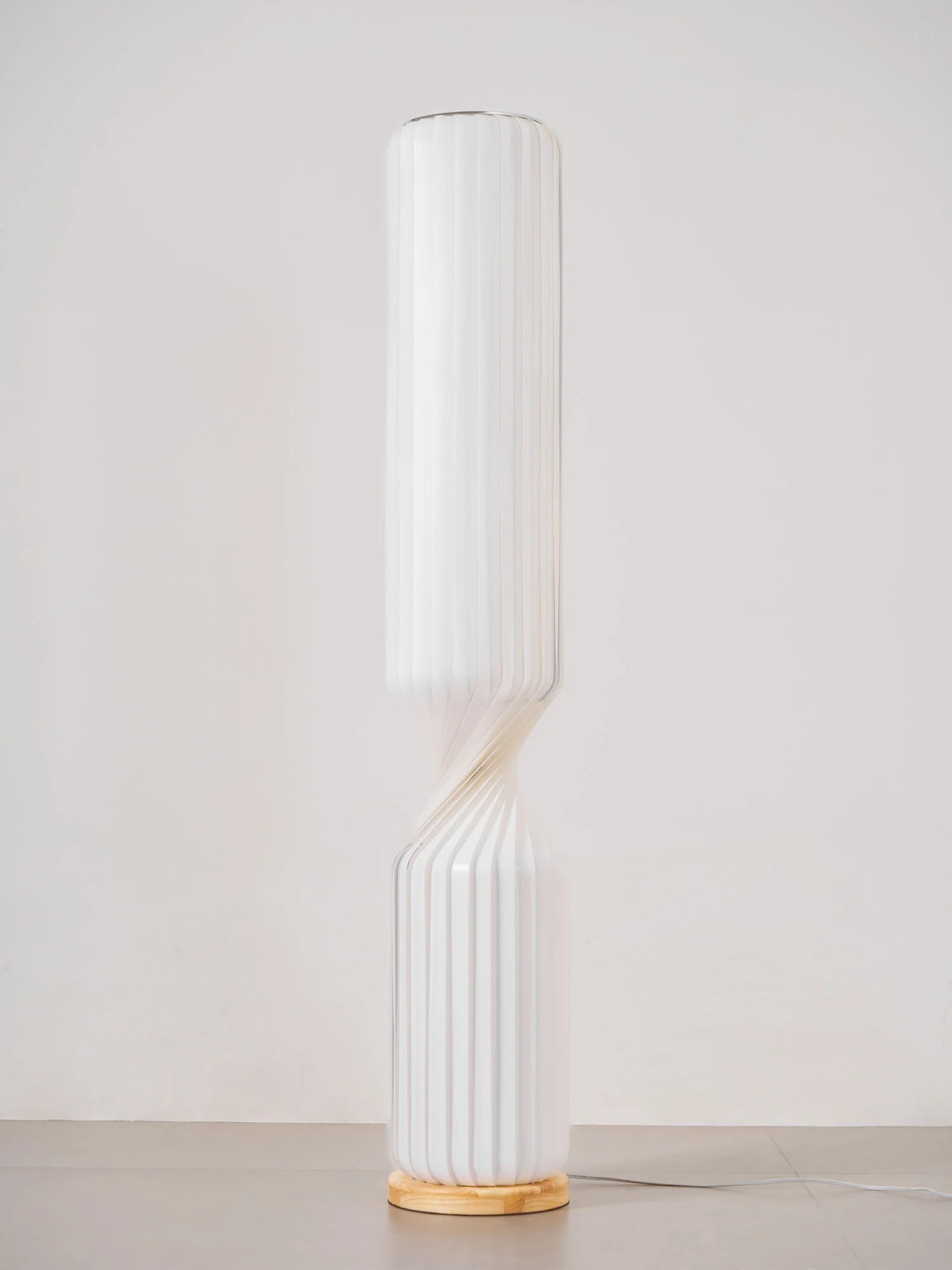 Twist Floor Lamp - Yiarolight
