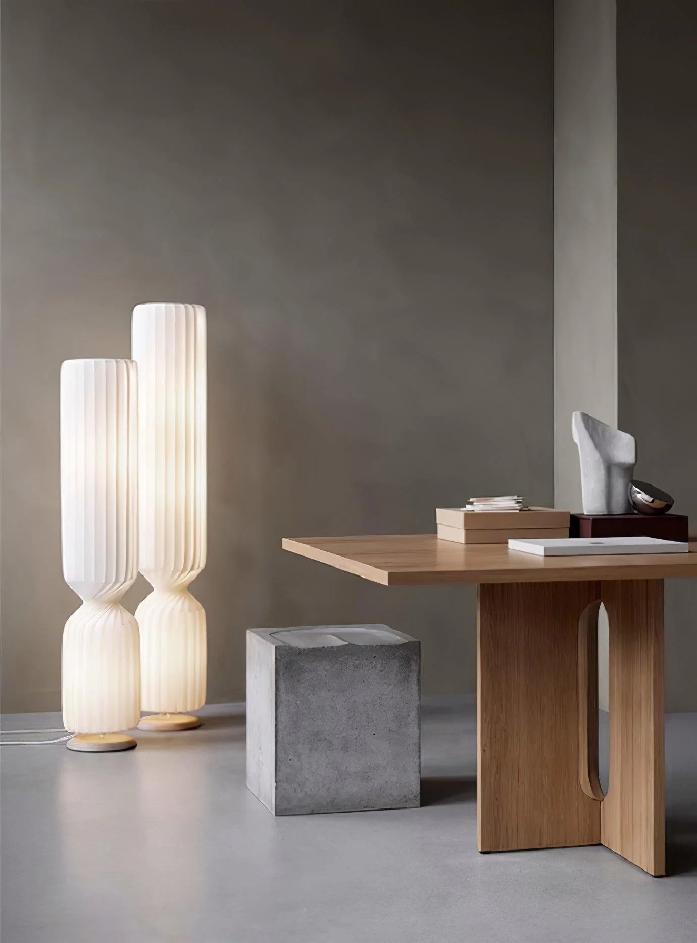 Twist Floor Lamp - Yiarolight
