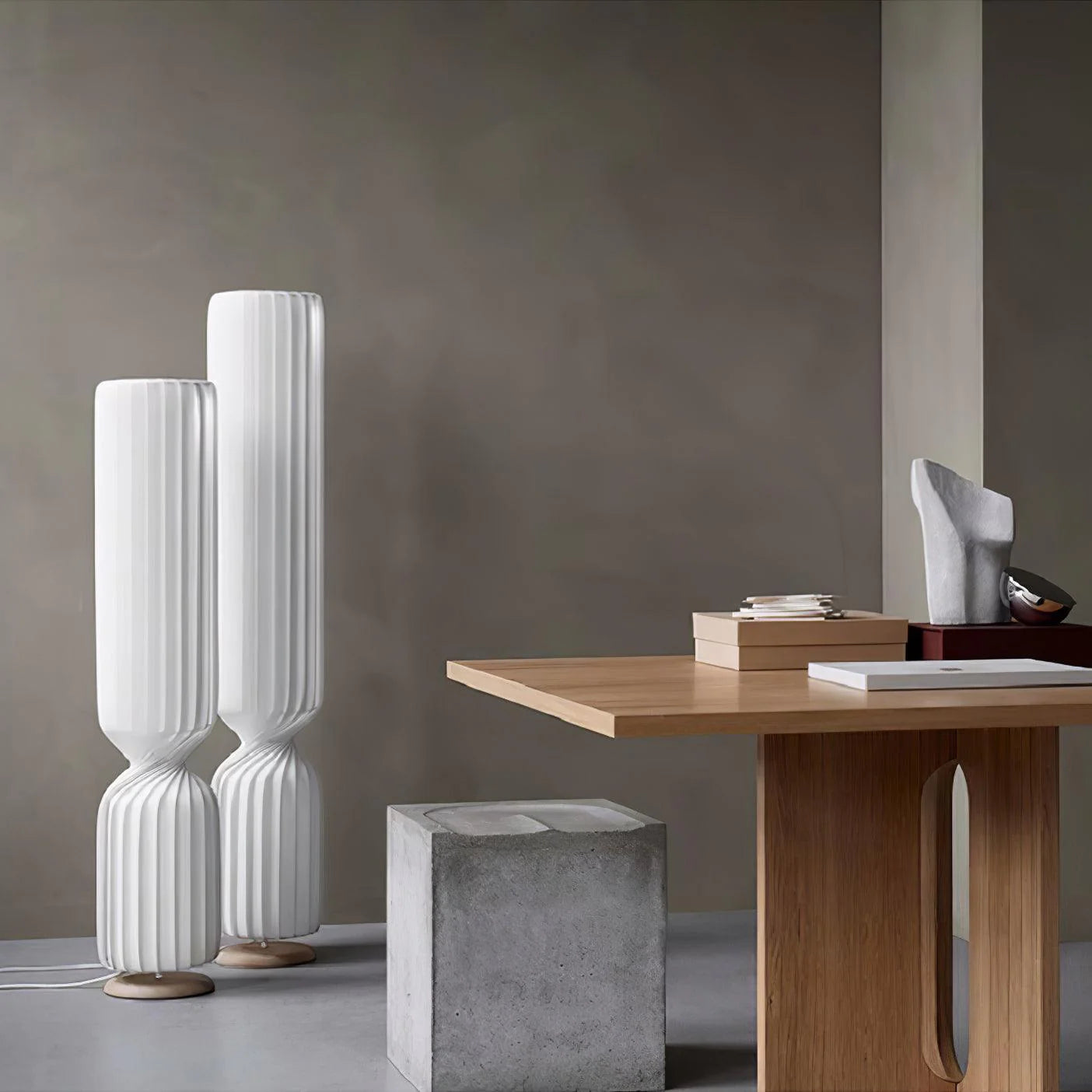Twist Floor Lamp - Yiarolight