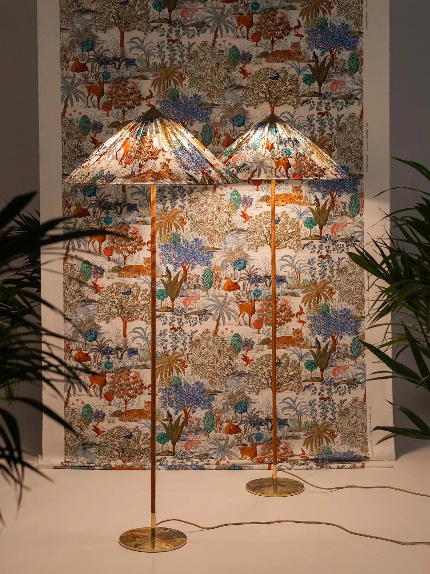 Tynell Floor Lamp - Yiarolight