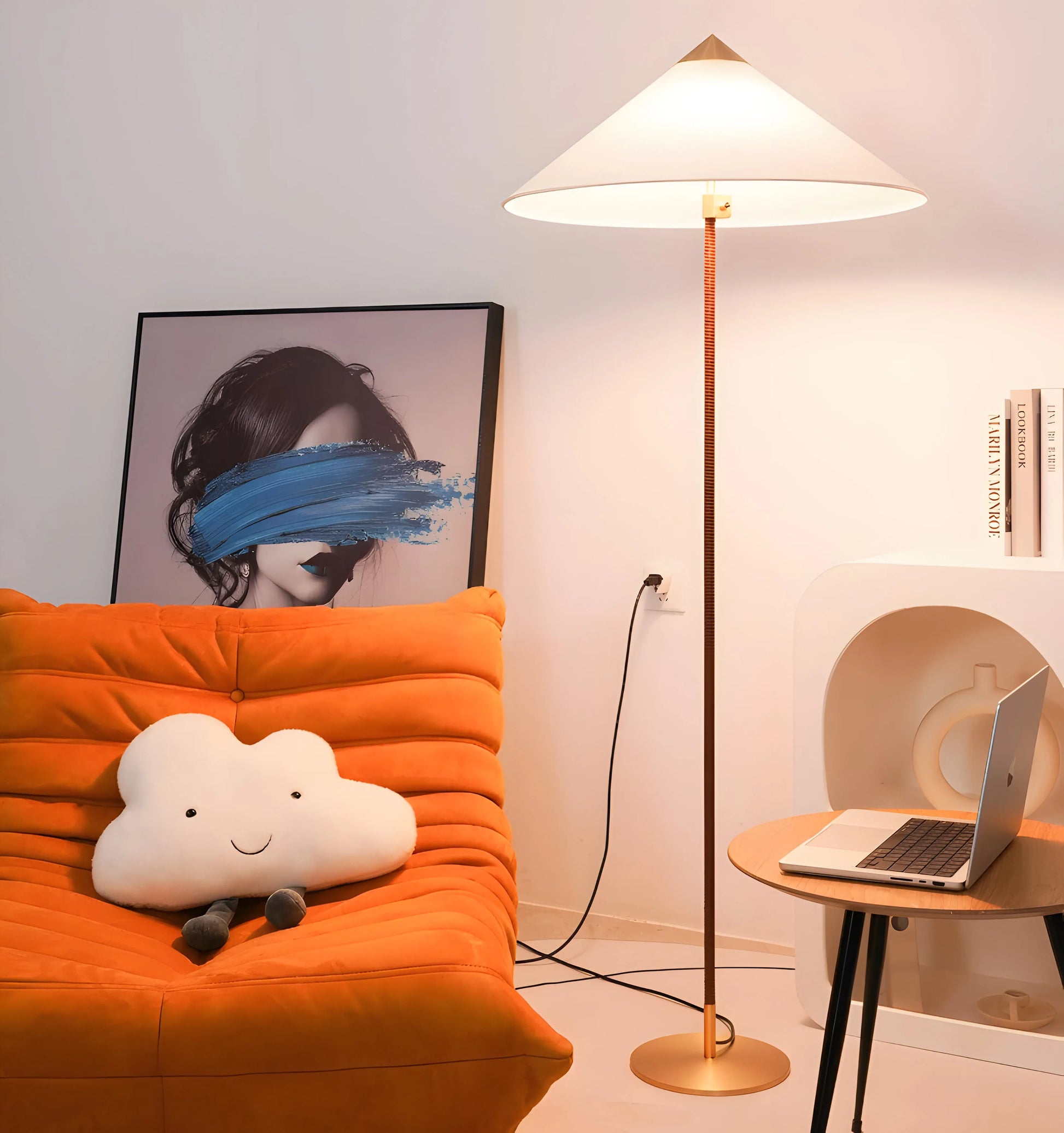 Tynell Floor Lamp - Yiarolight