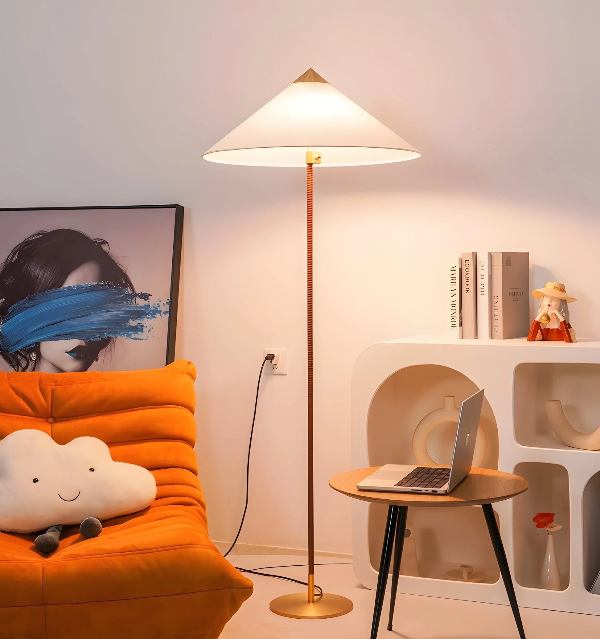 Tynell Floor Lamp - Yiarolight