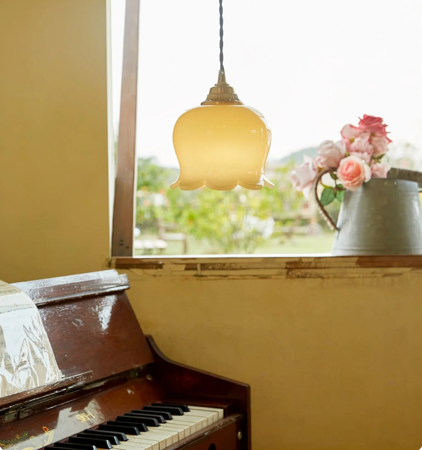 Valley Flower Pendant Lamp - Yiarolight