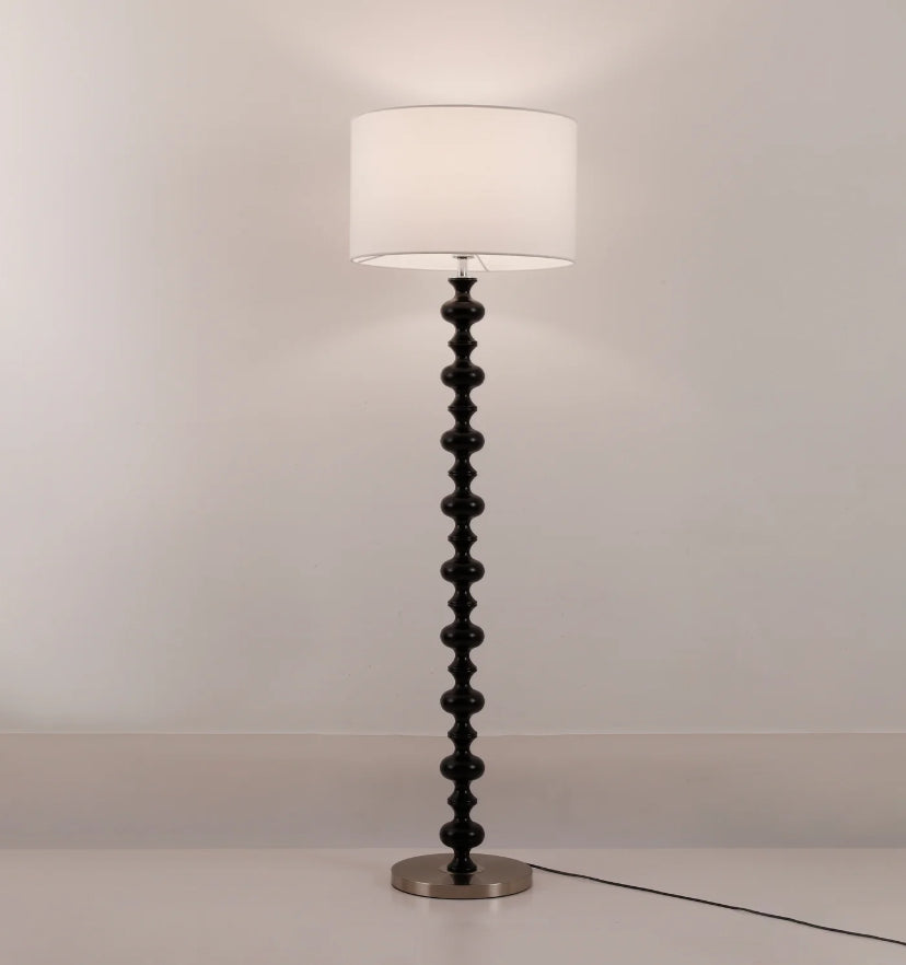 Vera Floor Lamp - Yiarolight