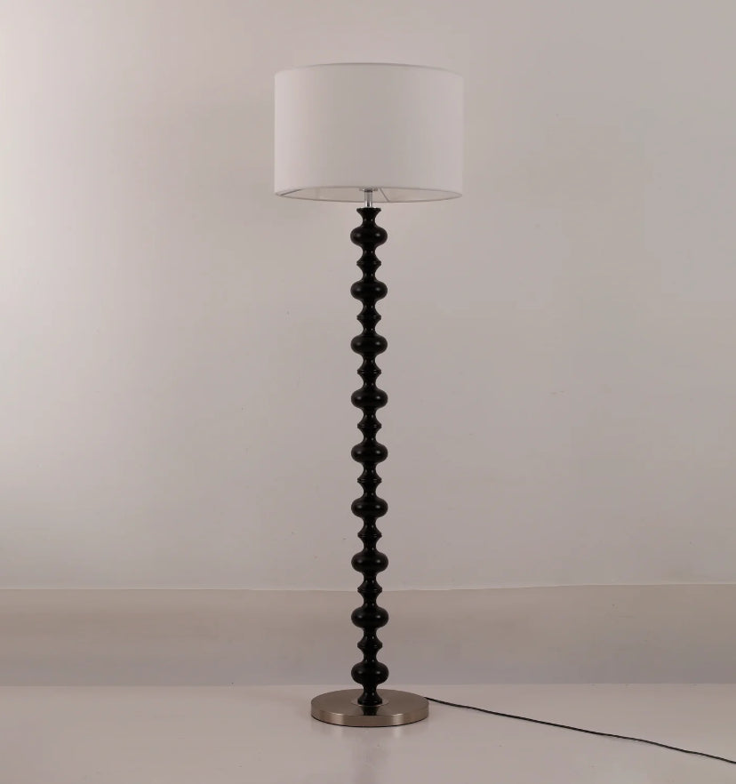 Vera Floor Lamp - Yiarolight