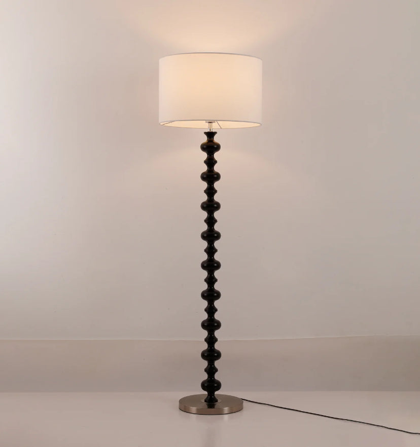 Vera Floor Lamp - Yiarolight