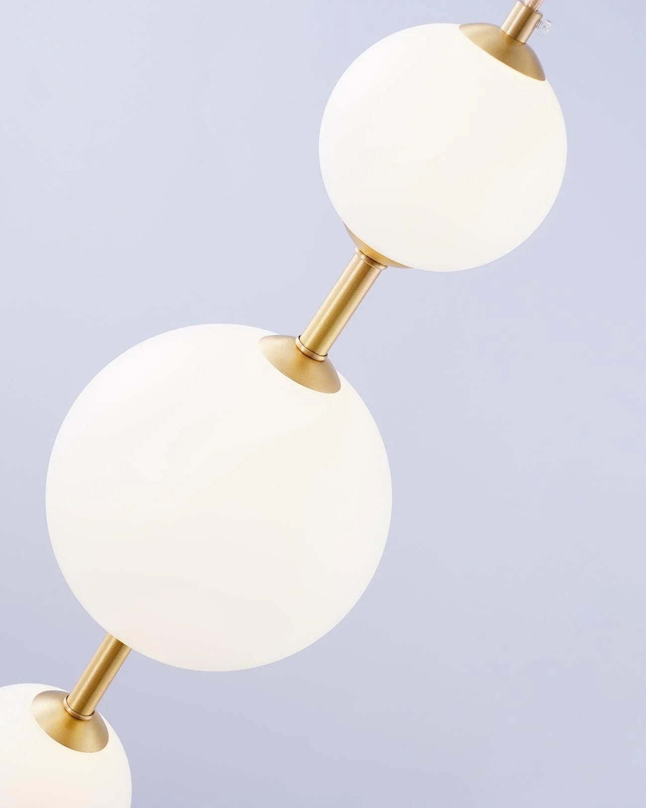 Vertical Globe Pendant Lamp